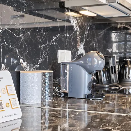 Apartament Ionian Hospitality & *