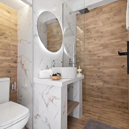 Ionian Hospitality & Nikiana