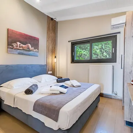 Ionian Hospitality & Apartament Nikiana