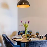Ionian Hospitality & Apartment *