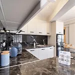 Ionian Hospitality & Apartment Nikiana