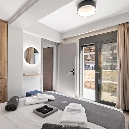 Apartment Ionian Hospitality & *