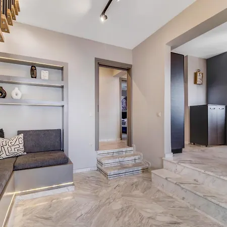 Ionian Hospitality & Apartament *