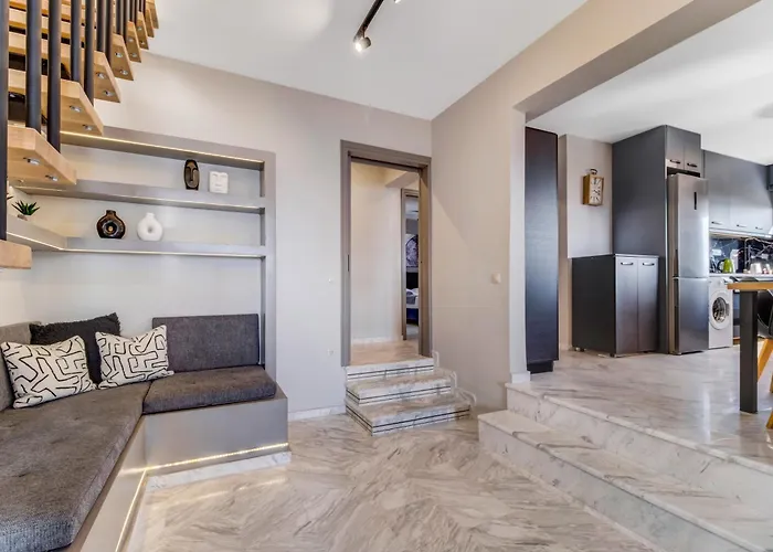 Ionian Hospitality & דירה *